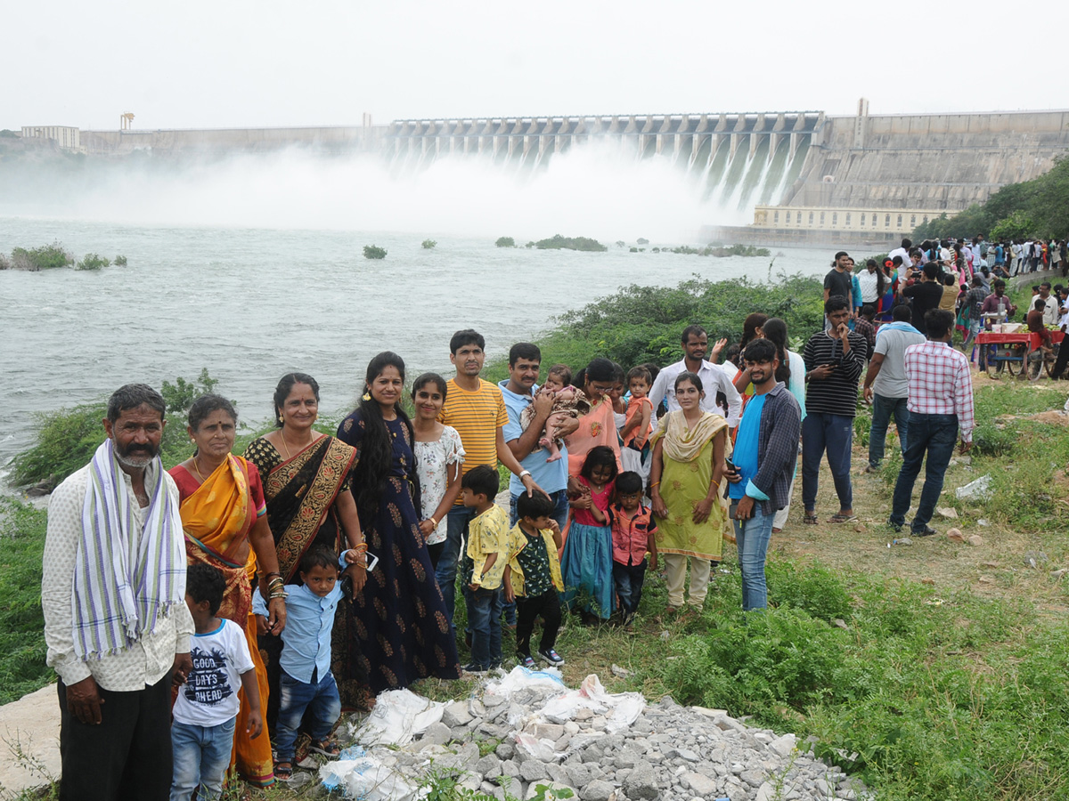 All 26 Gates Lifted at Nagarjuna Sagar Dam Photo Gallery - Sakshi14