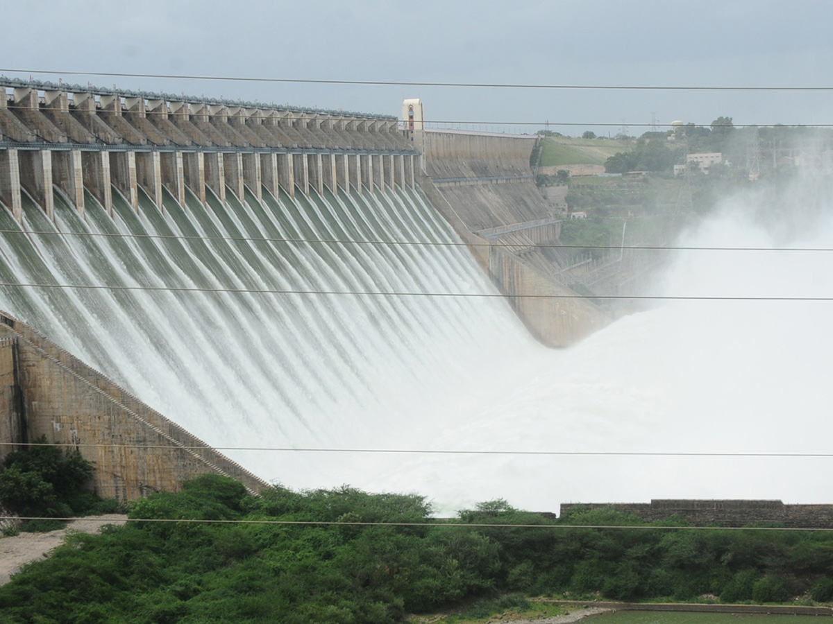 All 26 Gates Lifted at Nagarjuna Sagar Dam Photo Gallery - Sakshi36