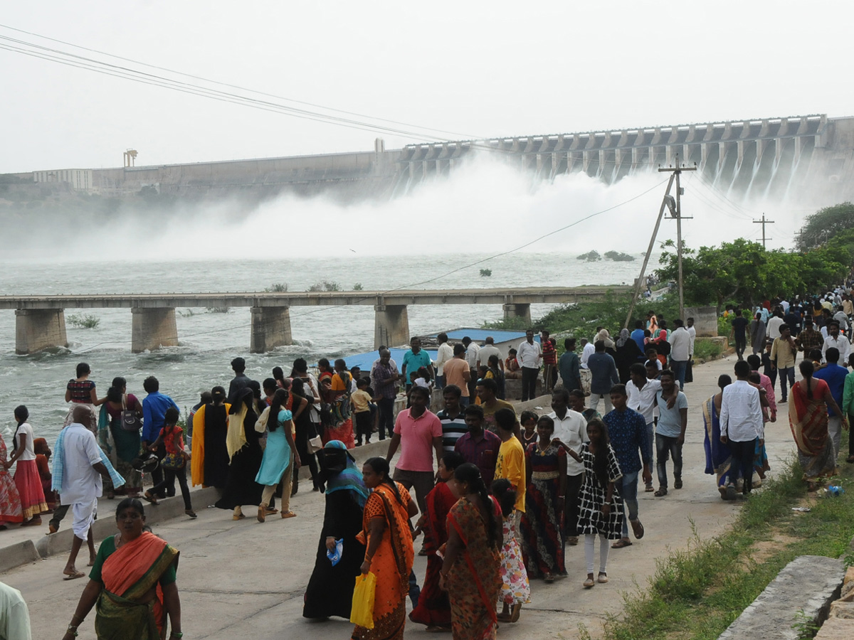 All 26 Gates Lifted at Nagarjuna Sagar Dam Photo Gallery - Sakshi2