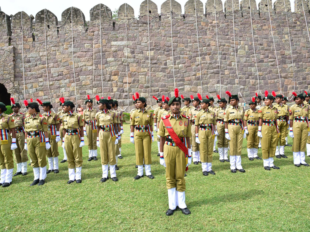 Independence Day in Golconda Photo Gallery - Sakshi21