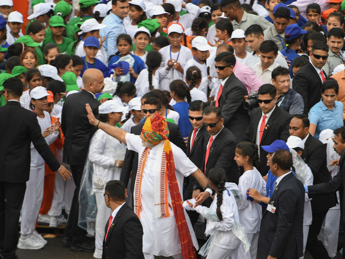 PM Narendra Modi Flag Hoisting Red Rort New Delhi Photo Gallery - Sakshi23