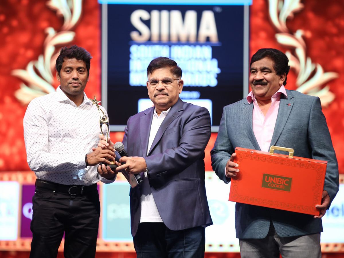 SIIMA Awards 2019 Photo Gallery - Sakshi33