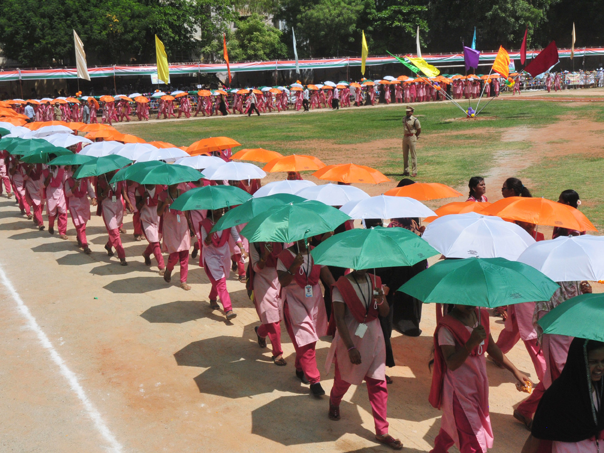 Best Photos of The Week in AP and Telangana  August 25-08-2019 to september 01-09- 2019 - Sakshi13