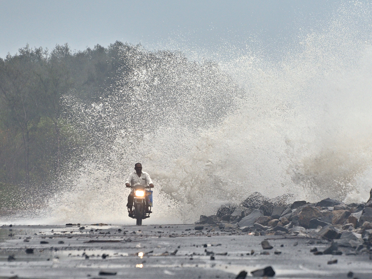 Best Photos of The Week in AP and Telangana  August 25-08-2019 to september 01-09- 2019 - Sakshi4