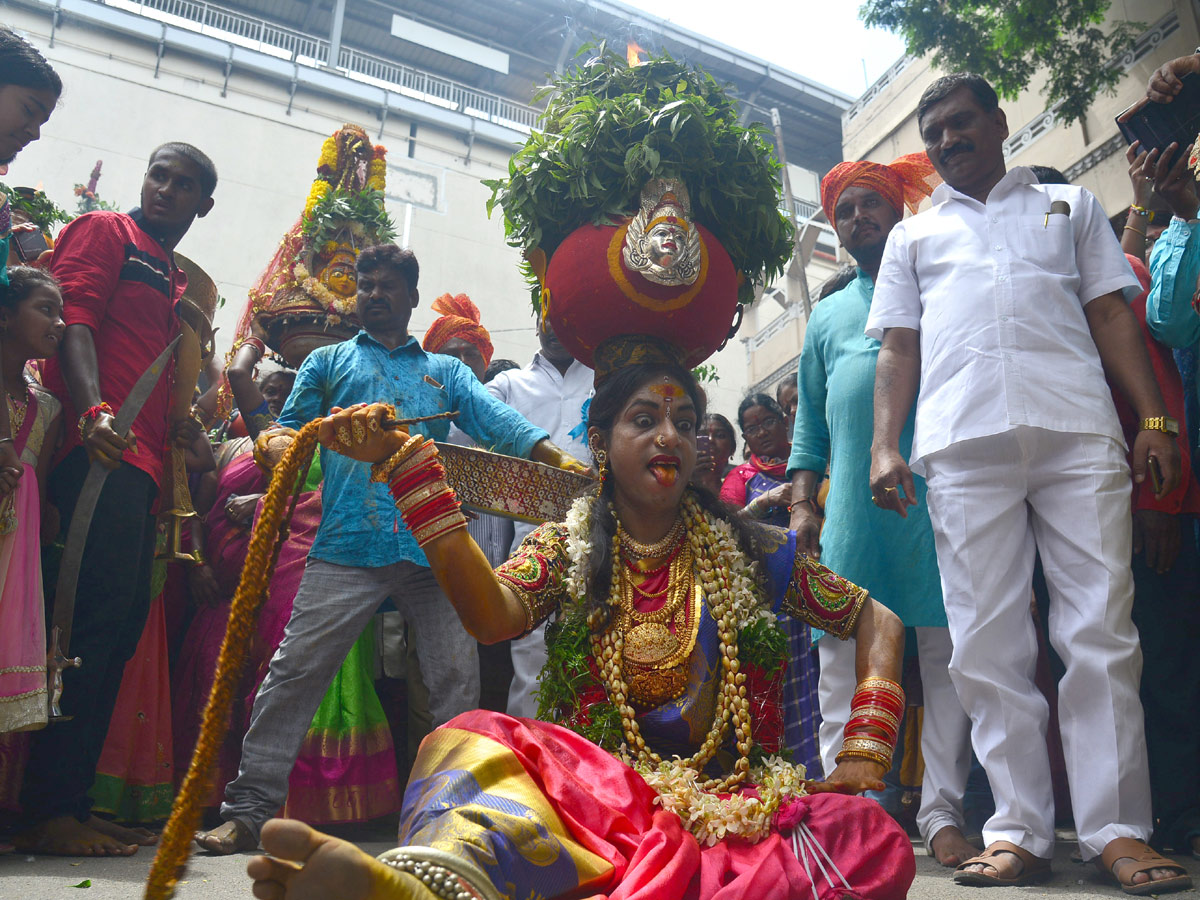 Ganga Teppotsavam Tankbund Photo Gallery - Sakshi7