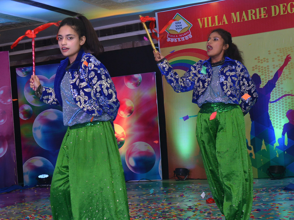 VILLA MARIE DEGREE COLLEGE FOR WOMENE FRESHERS PARTY Photo Gallery - Sakshi10