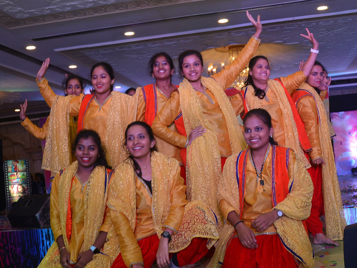 VILLA MARIE DEGREE COLLEGE FOR WOMENE FRESHERS PARTY Photo Gallery - Sakshi14