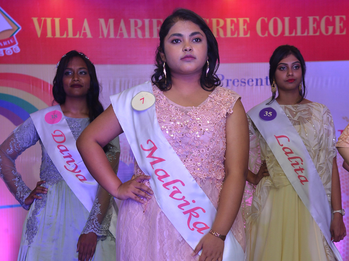 VILLA MARIE DEGREE COLLEGE FOR WOMENE FRESHERS PARTY Photo Gallery - Sakshi21