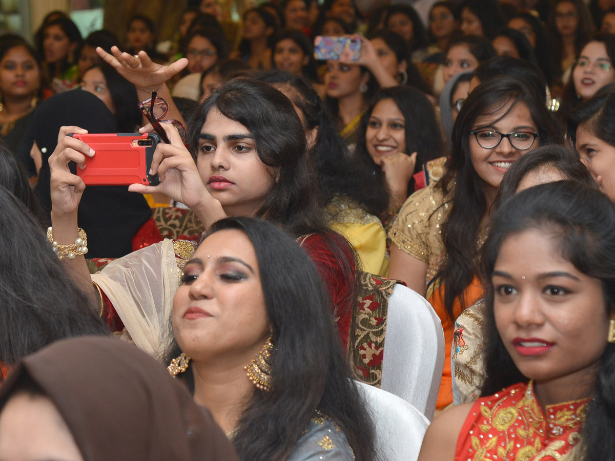 VILLA MARIE DEGREE COLLEGE FOR WOMENE FRESHERS PARTY Photo Gallery - Sakshi4