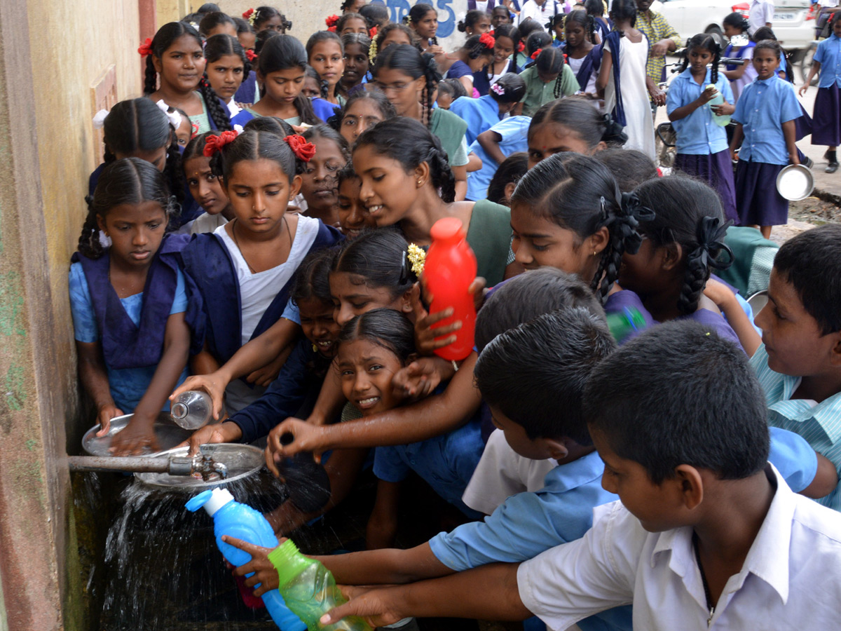   Best images of The Week in AP and Telangana  August 04 to August 11 2019 - Sakshi30