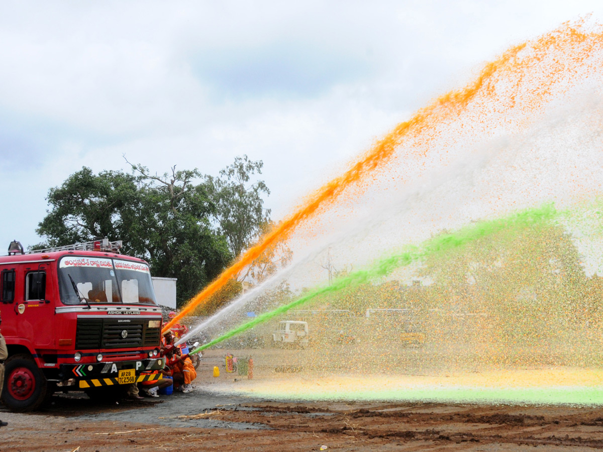   Best images of The Week in AP and Telangana  August 04 to August 11 2019 - Sakshi40