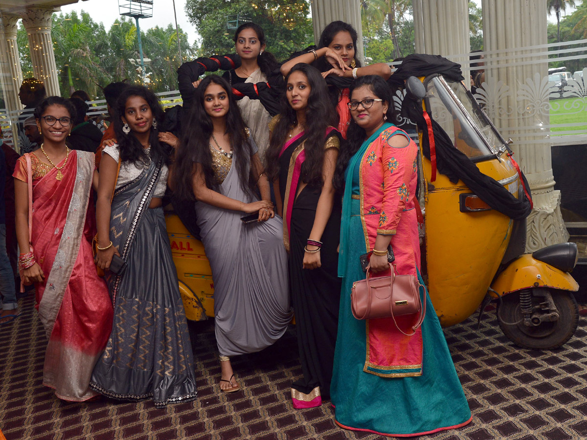 VILLA MARIE DEGREE COLLEGE FOR WOMENE FRESHERS PARTY Photo Gallery - Sakshi9