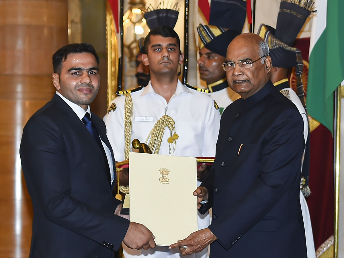 President Kovind Gives Away National Sports Awards Photo Gallery - Sakshi20