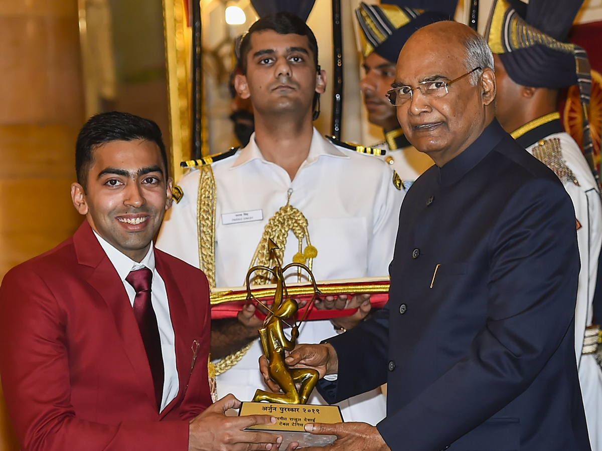 President Kovind Gives Away National Sports Awards Photo Gallery - Sakshi5