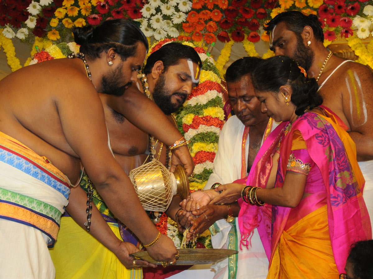 Sri Venkateswara Swamy Kalyanam in Ongole Photo Gallery - Sakshi18