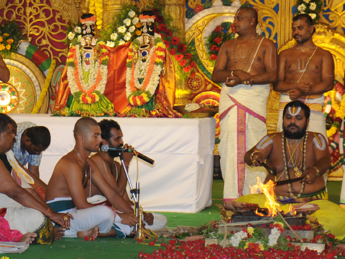 Sri Venkateswara Swamy Kalyanam in Ongole Photo Gallery - Sakshi24