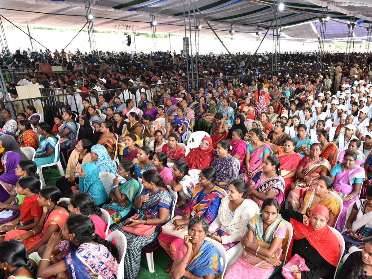 CM Ys Jagan Speech Vanamahotsava Program Guntur Photo Gallery - Sakshi12