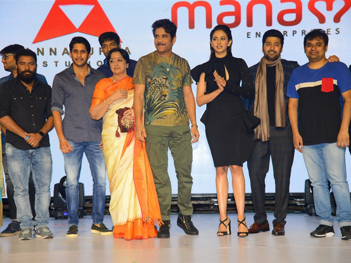 Manmadhudu 2 Movie Pre Release Function - Sakshi11