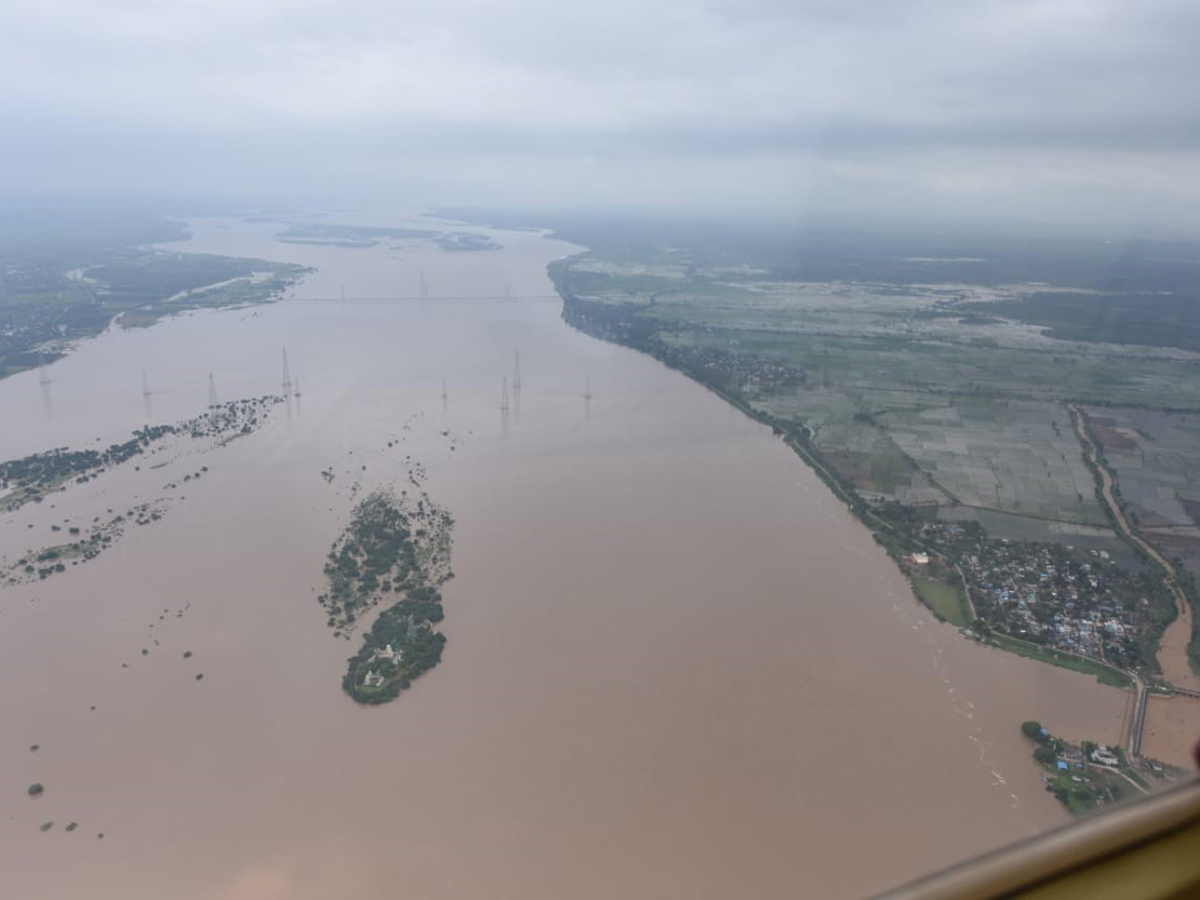 Ap Cm Jagan Conducts Aerial Survey Flood In Polavaram Photo Gallery - Sakshi10