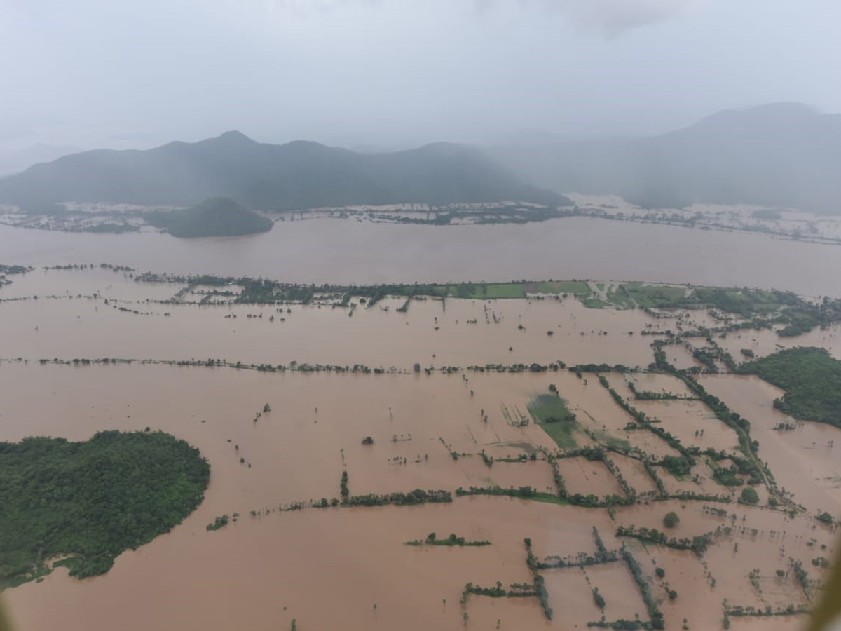 Ap Cm Jagan Conducts Aerial Survey Flood In Polavaram Photo Gallery - Sakshi5