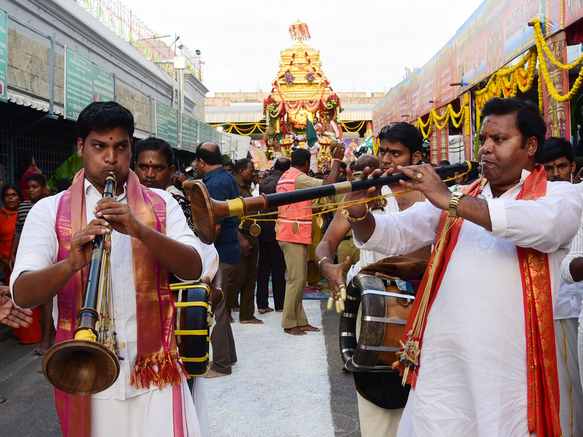 Varalakshmi Vratham Tiruchanur Sri Padmavathi Temple Photo Gallery - Sakshi24