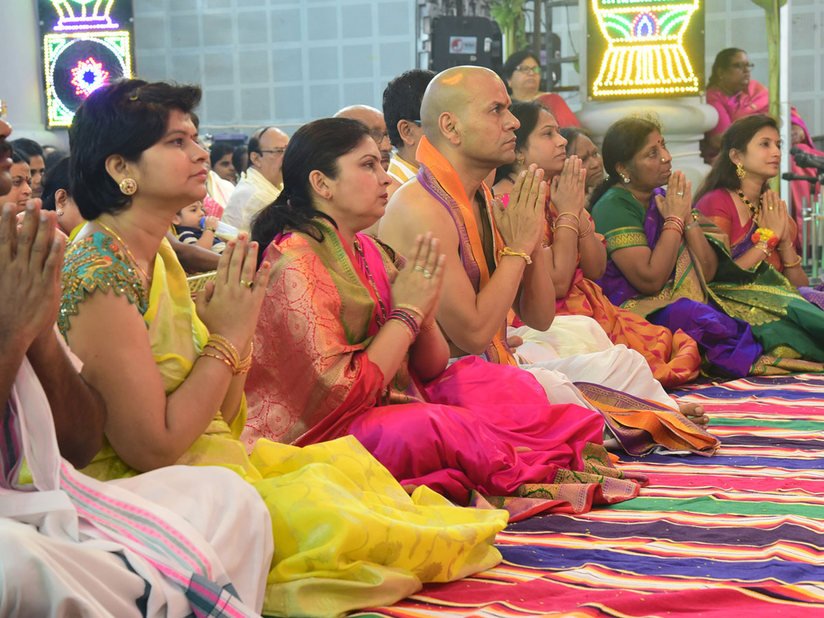 Varalakshmi Vratham Tiruchanur Sri Padmavathi Temple Photo Gallery - Sakshi5