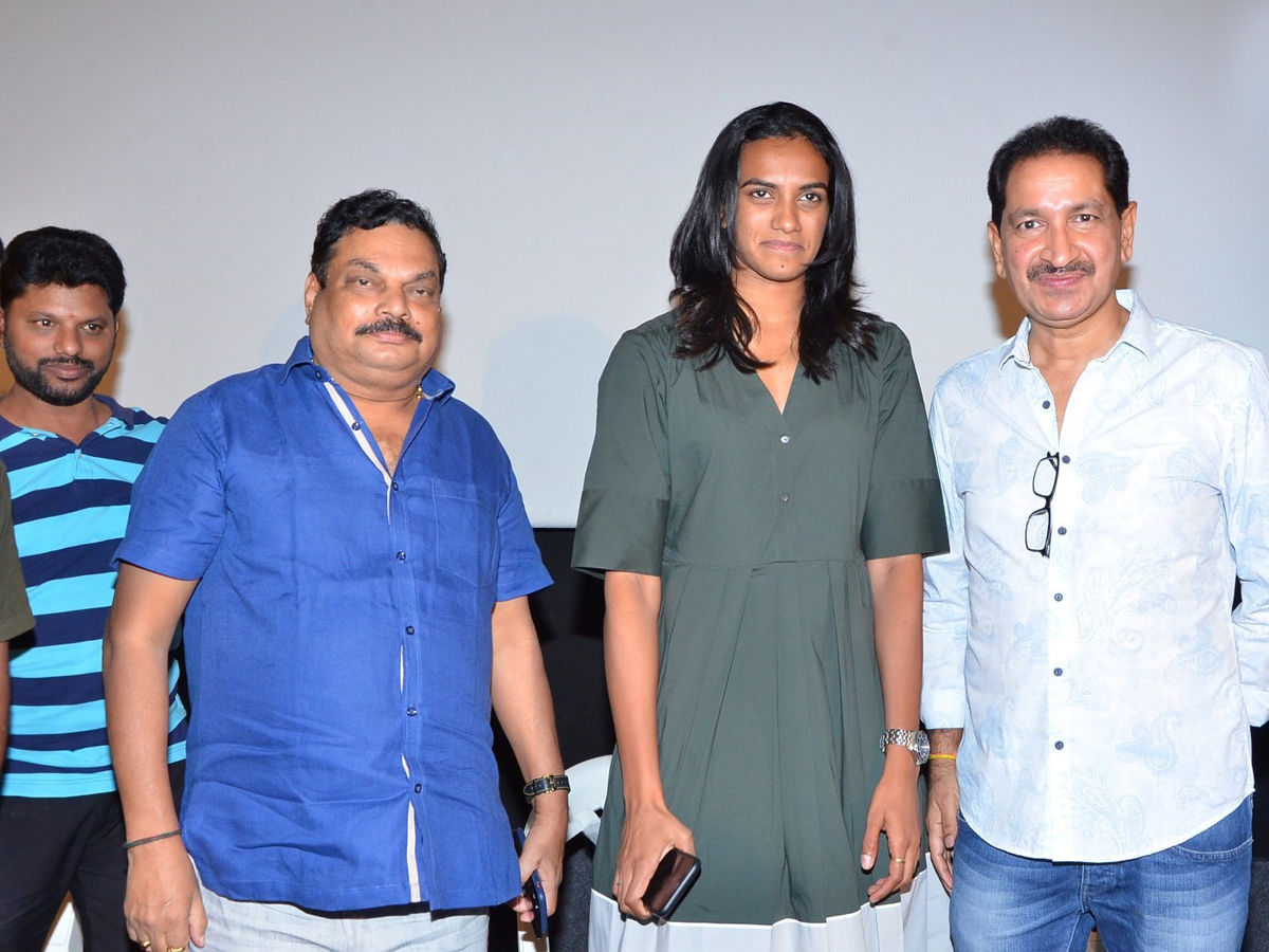 PV Sindhu Watches Kousalya Krishnamurthy Movie Photo Gallery - Sakshi17