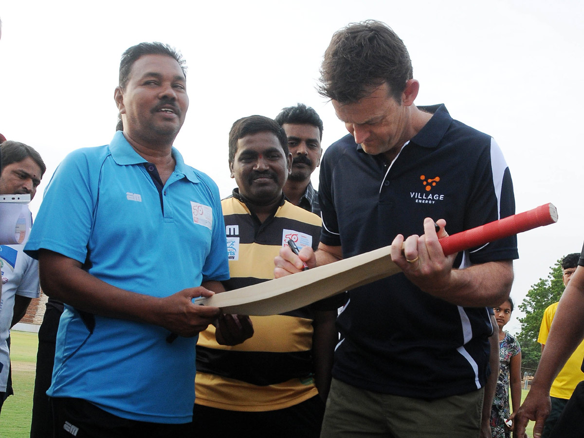 Adam Gilchrist Visited RDT Ground at Anantapur Photo Gallery - Sakshi19