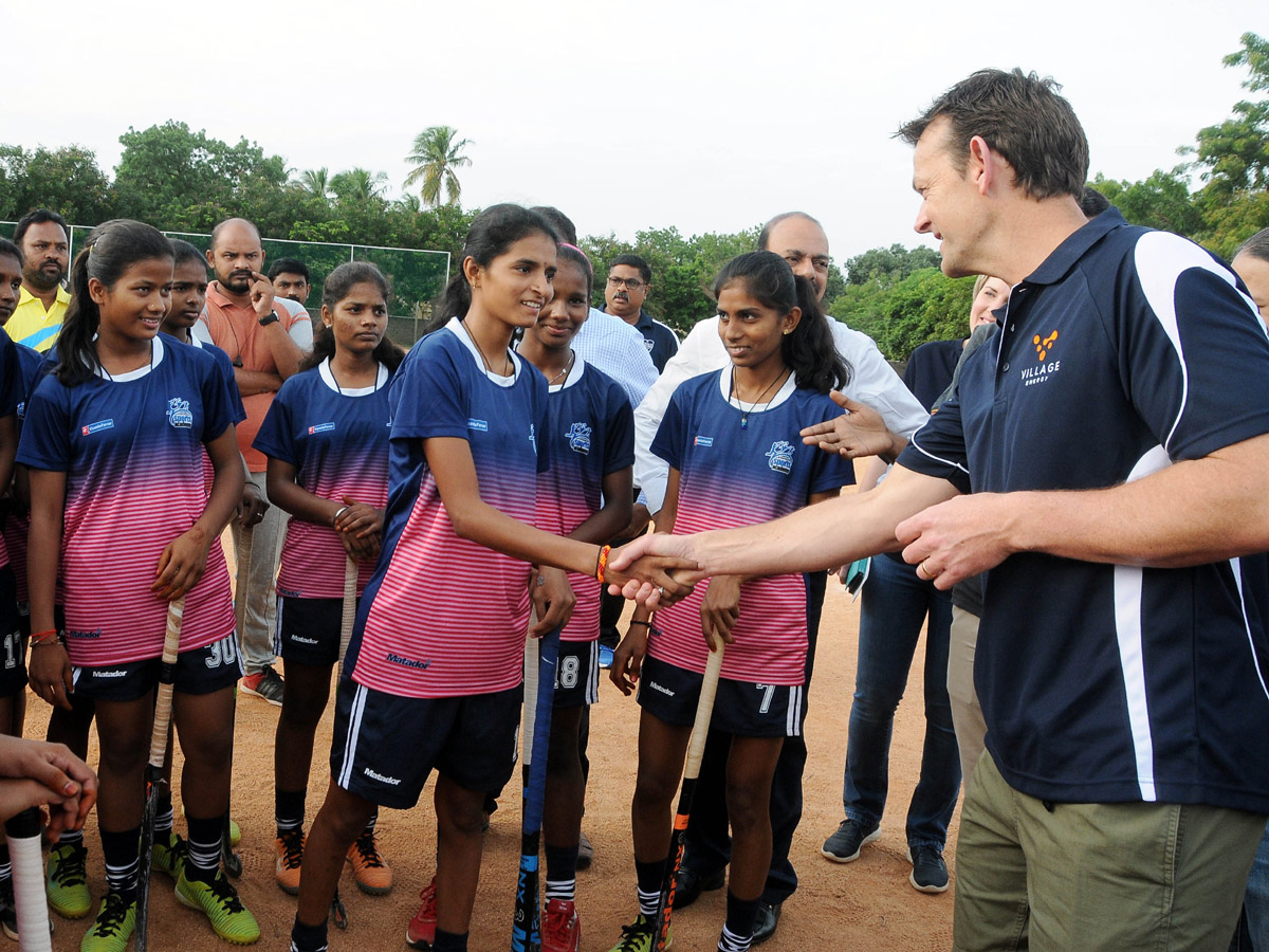 Adam Gilchrist Visited RDT Ground at Anantapur Photo Gallery - Sakshi23