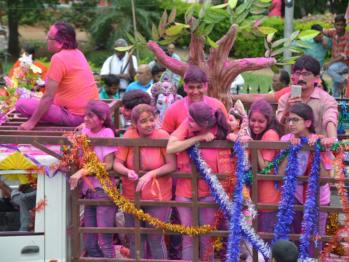 Ganesh Nimajjanam At Hussain Sagar Photo Gallery - Sakshi58