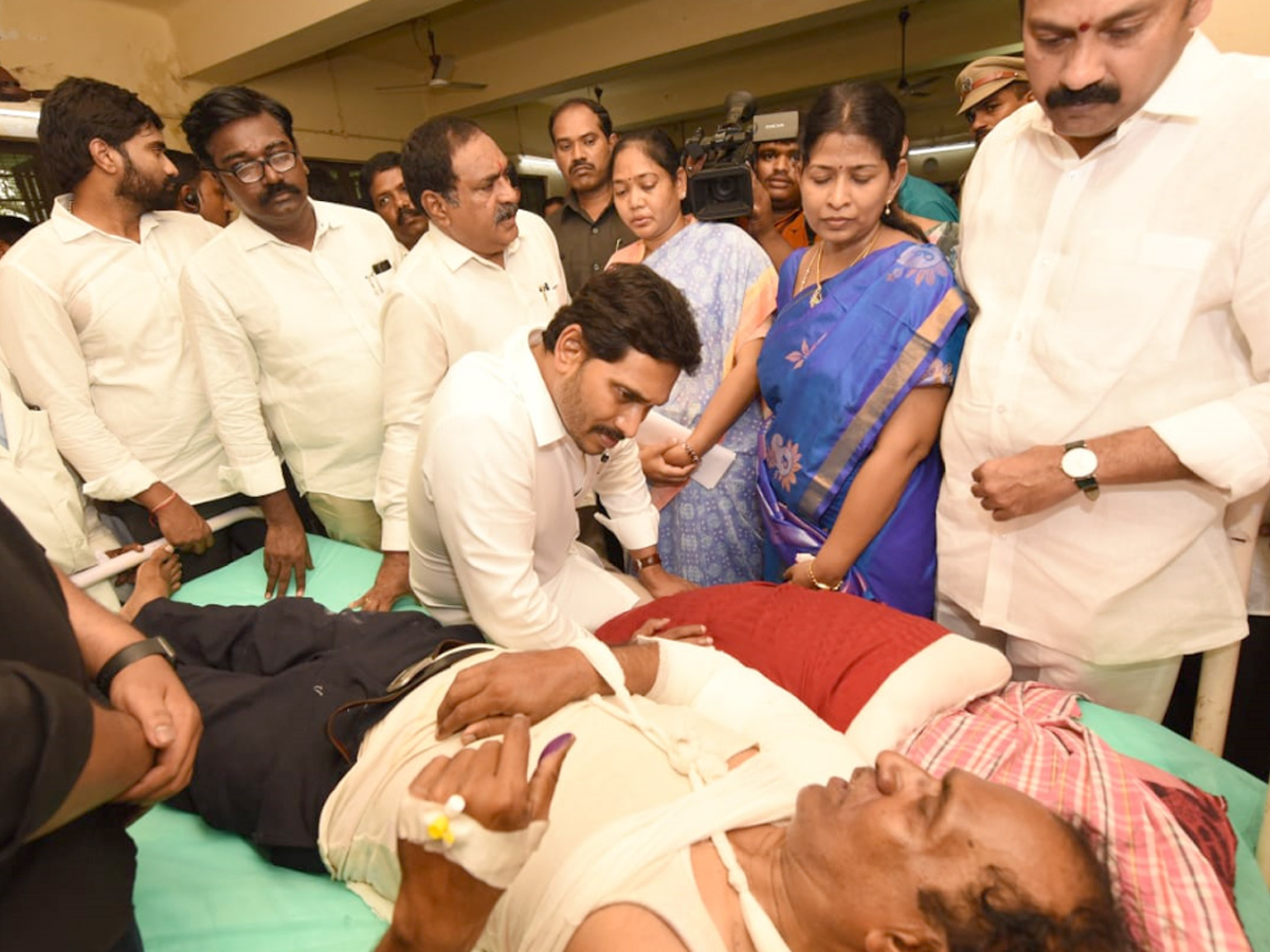  AP CM YS Jagan consoles boat Incident victims Photo Gallery - Sakshi4