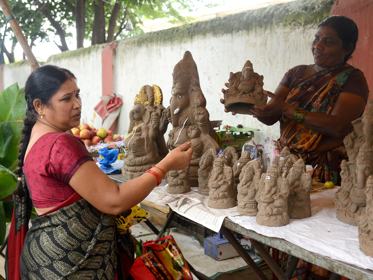 Ganesh Chaturthi Festival AP and Telangana Photo Gallery - Sakshi39