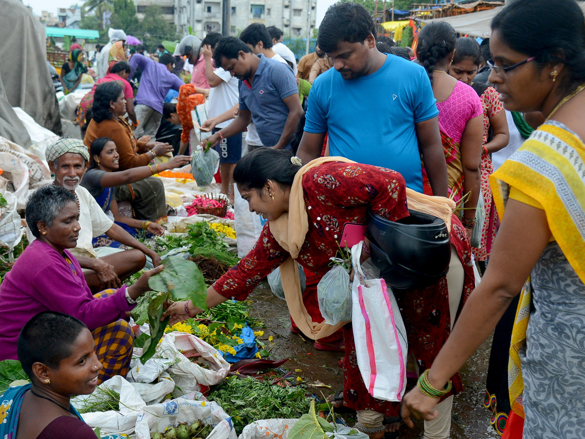 Ganesh Chaturthi Festival AP and Telangana Photo Gallery - Sakshi42