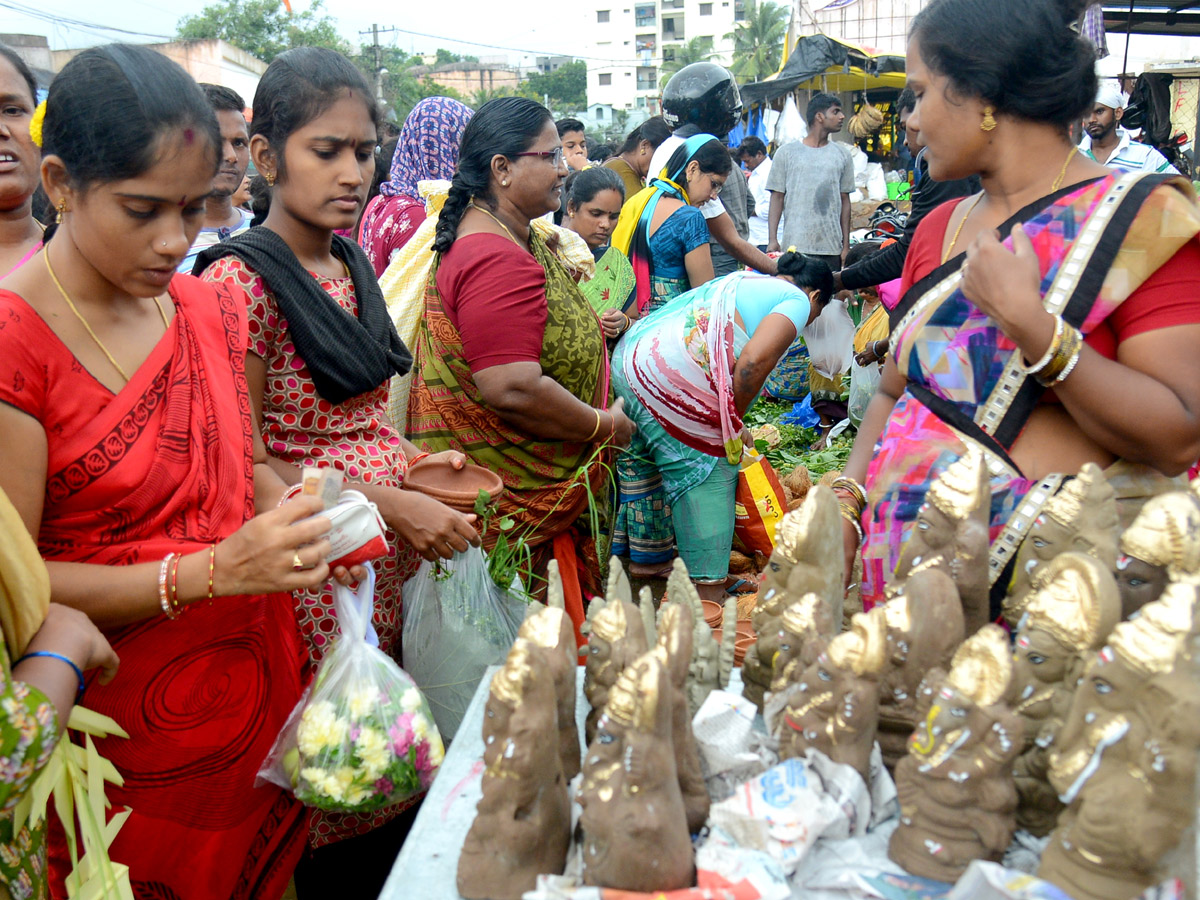 Ganesh Chaturthi Festival AP and Telangana Photo Gallery - Sakshi43