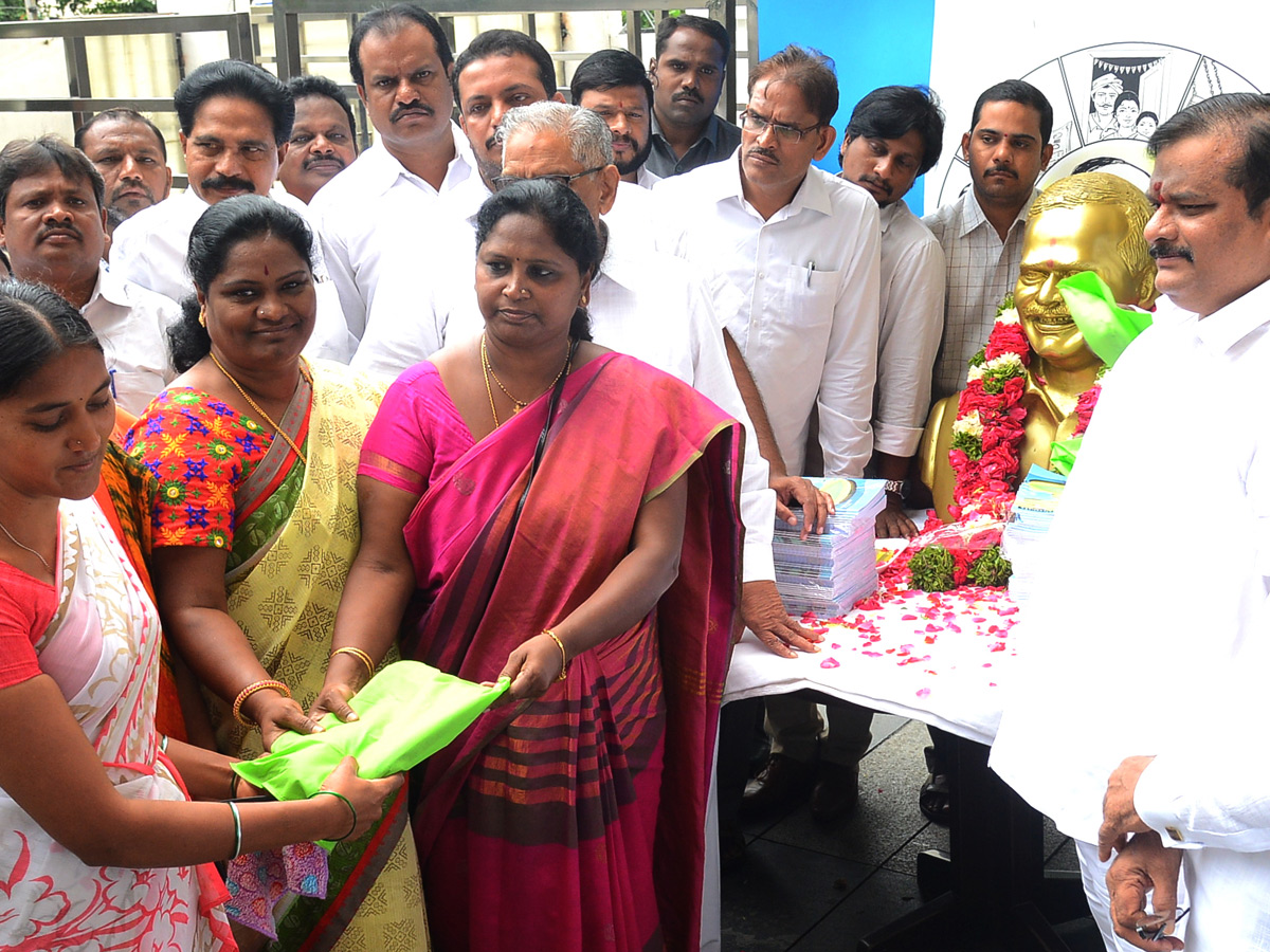 YSR Vardhanti in Hyderabad YSRCP Office Photo Gallery - Sakshi10