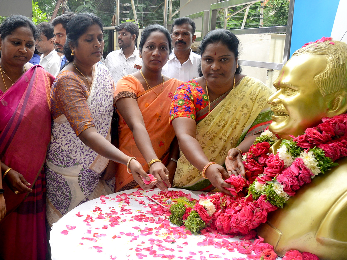 YSR Vardhanti in Hyderabad YSRCP Office Photo Gallery - Sakshi12