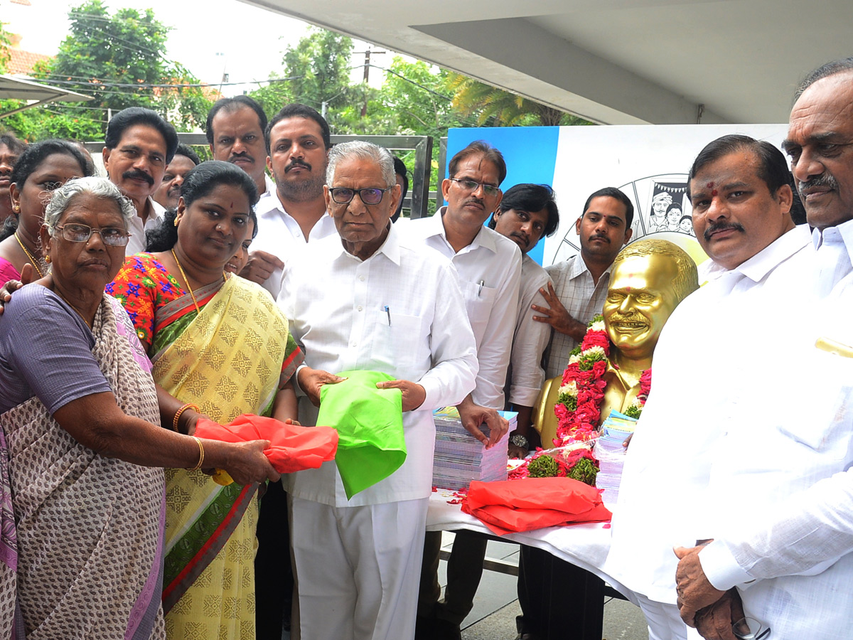 YSR Vardhanti in Hyderabad YSRCP Office Photo Gallery - Sakshi16