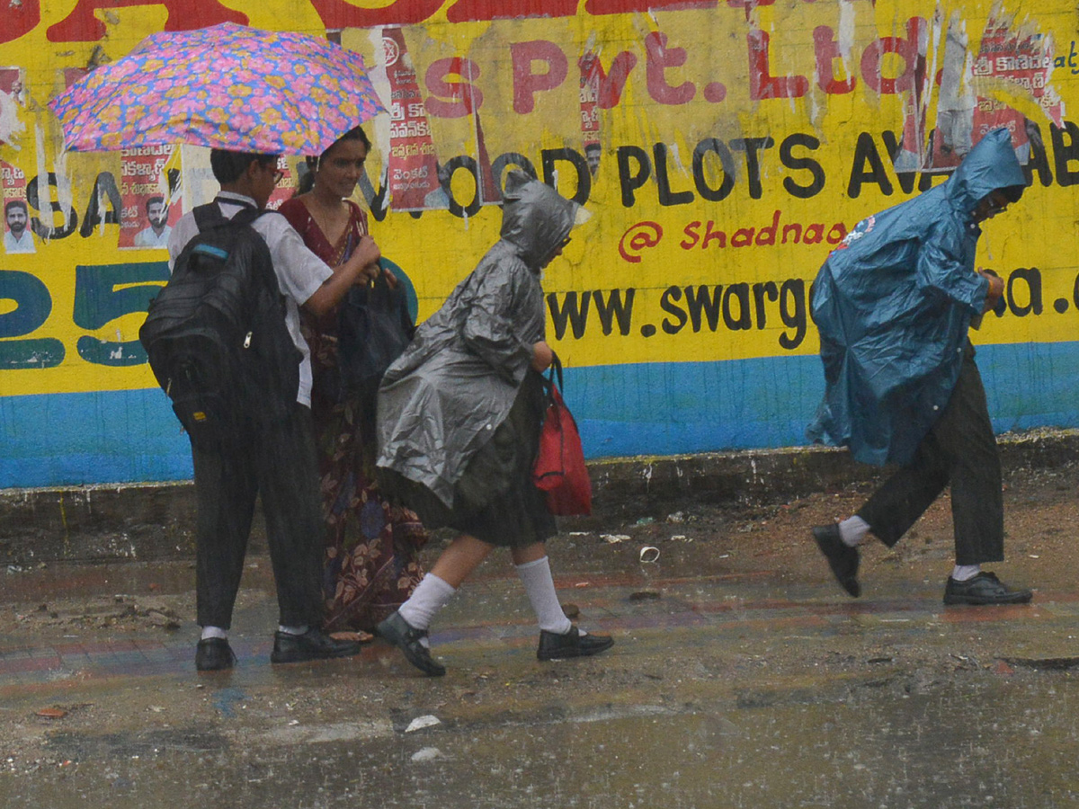 heavy rain in hyderabad Photo Gallery - Sakshi5