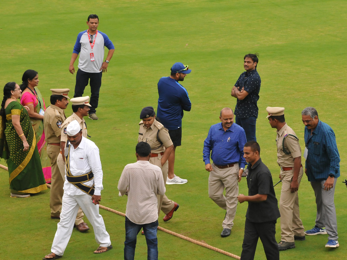 Board Presidents XI vs South Africa Practice Match at Vizianagaram - Sakshi21