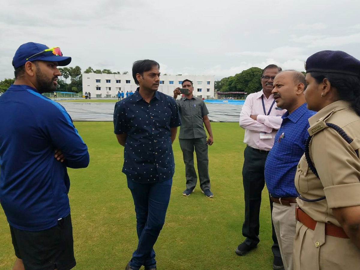 Board Presidents XI vs South Africa Practice Match at Vizianagaram - Sakshi29