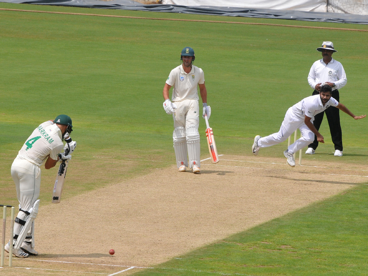 Board Presidents XI vs South Africa Practice Match at Vizianagaram - Sakshi8