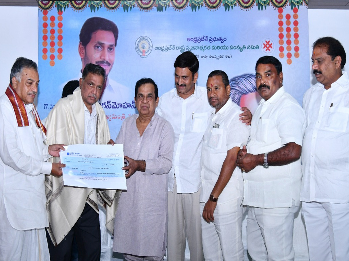 Gurram Joshua Jayanti Celebrations At AP CM Camp Office In Vijayawada Photo Gallery - Sakshi10