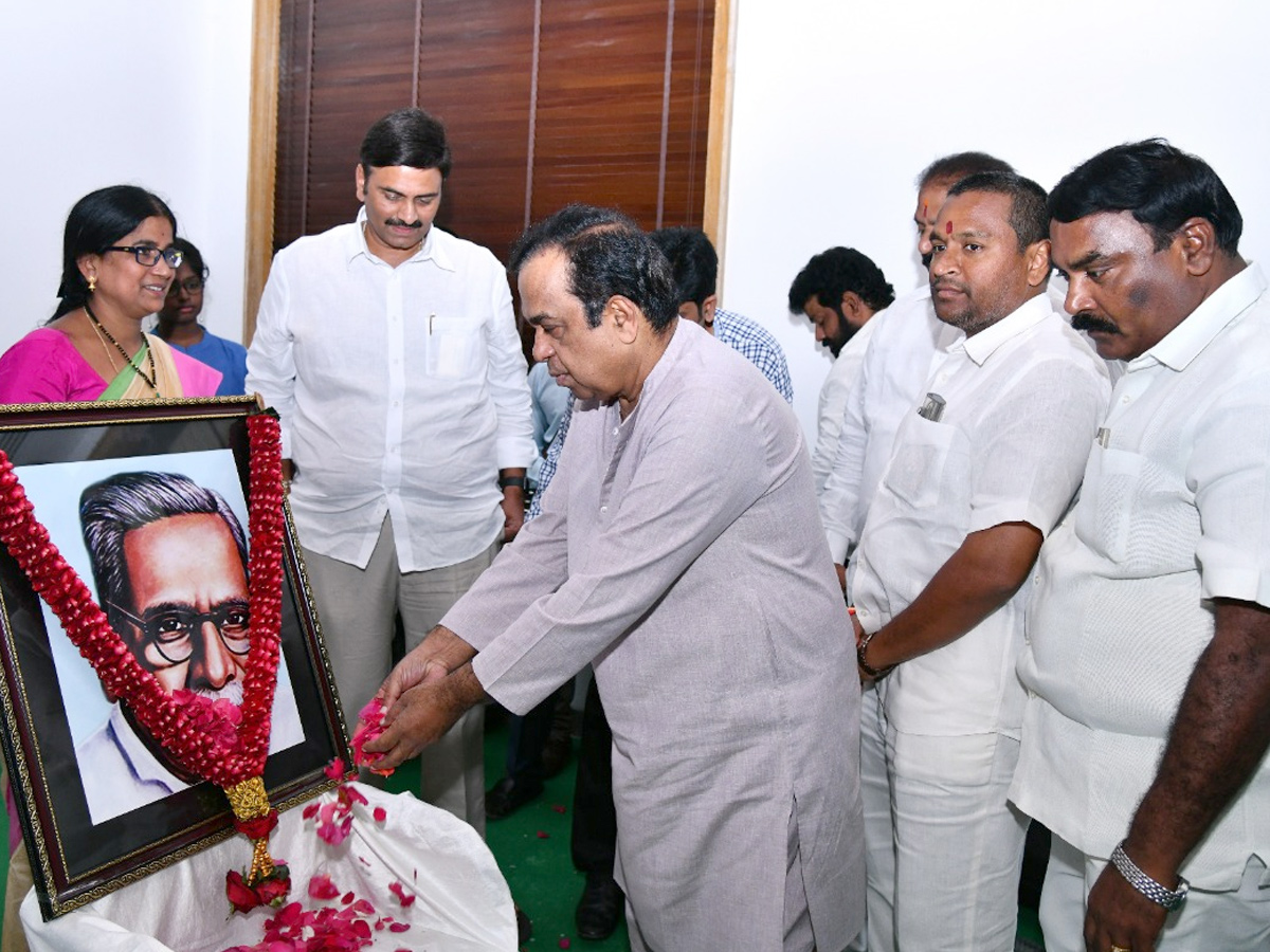 Gurram Joshua Jayanti Celebrations At AP CM Camp Office In Vijayawada Photo Gallery - Sakshi1