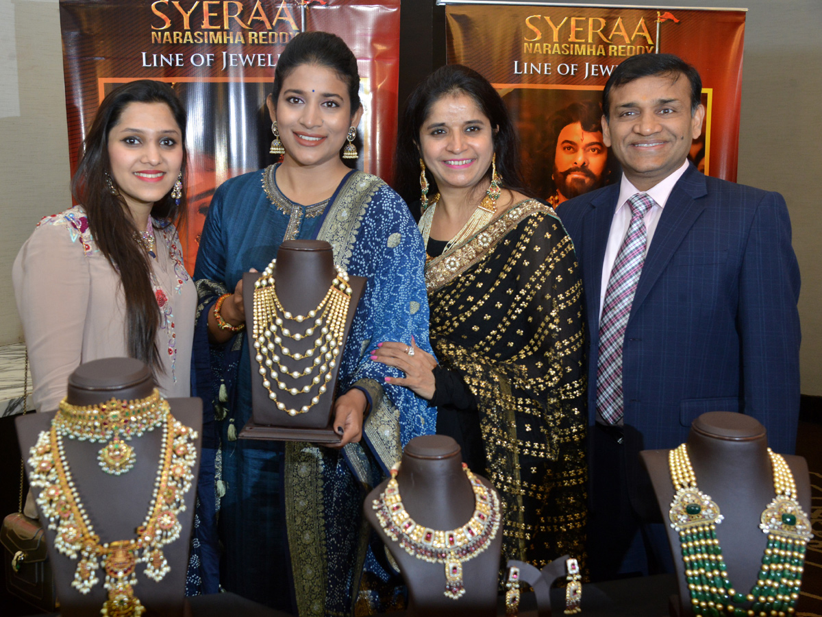 Syeraa Movie Jewellery Presentation By Chiru Daughter Sushmita - Sakshi18