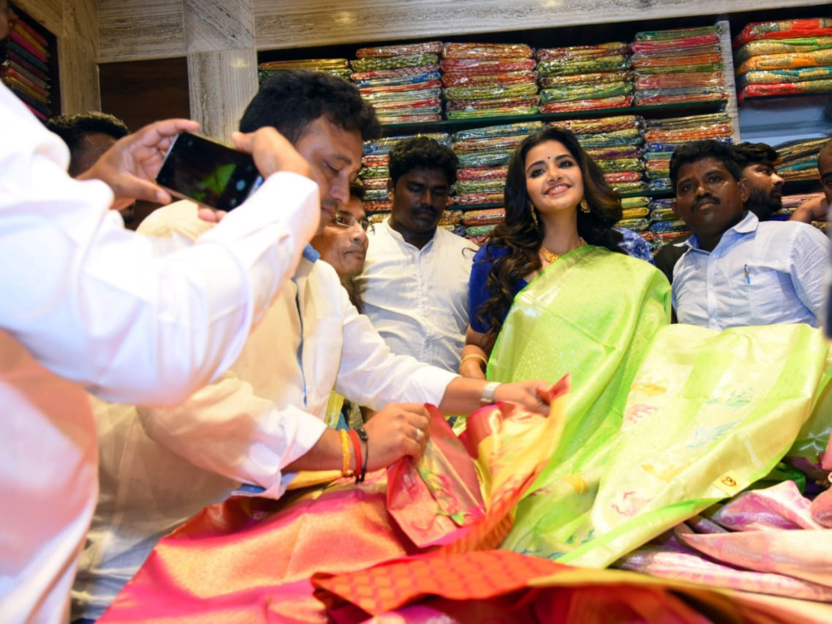 Anupama Parameswaran Launched Chandana Brothers at nandayala - Sakshi4