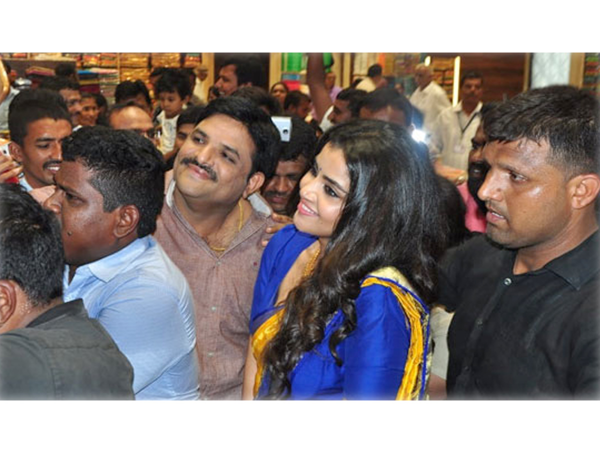 Anupama Parameswaran Launched Chandana Brothers at nandayala - Sakshi6