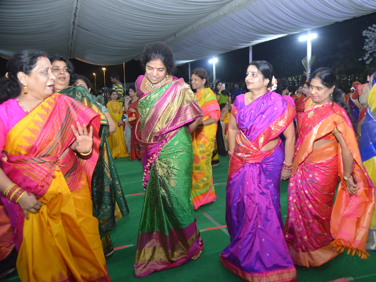  bathukamma celebrations in hyderabad Photo Gallery - Sakshi10