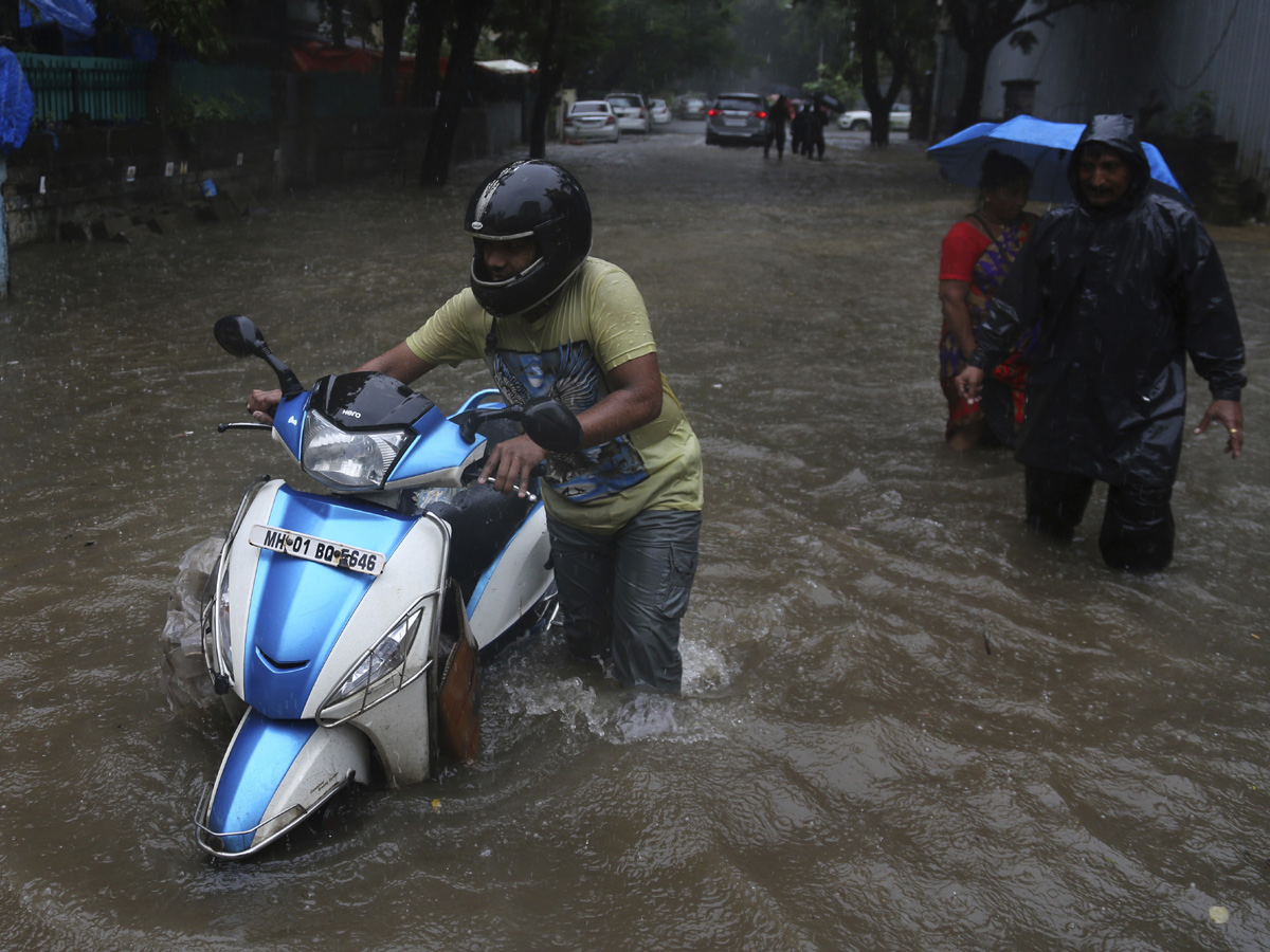 Heavy Rain in Mumbai Photo Gallery - Sakshi3