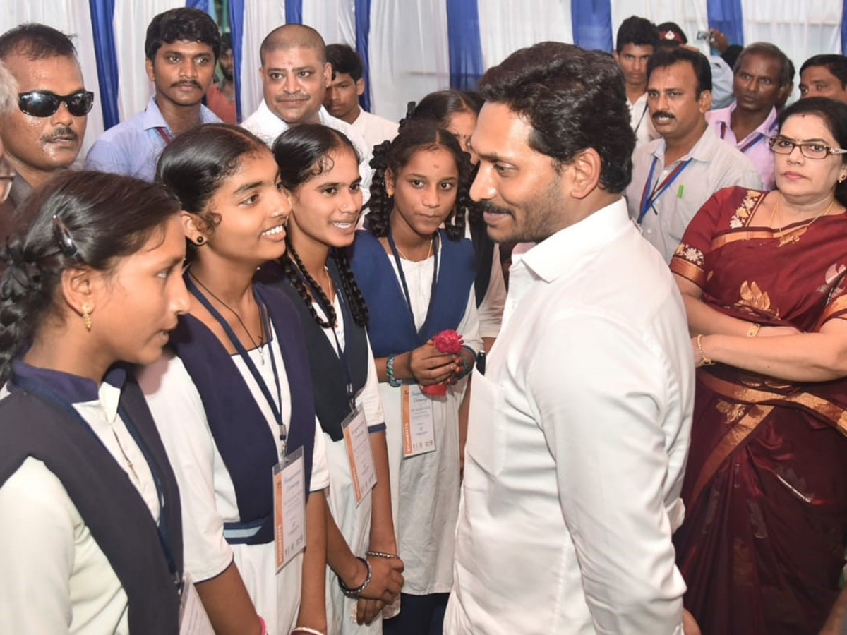 AP CM YS Jagan Visits Akshaya Patra Foundation Photo Gallery - Sakshi12