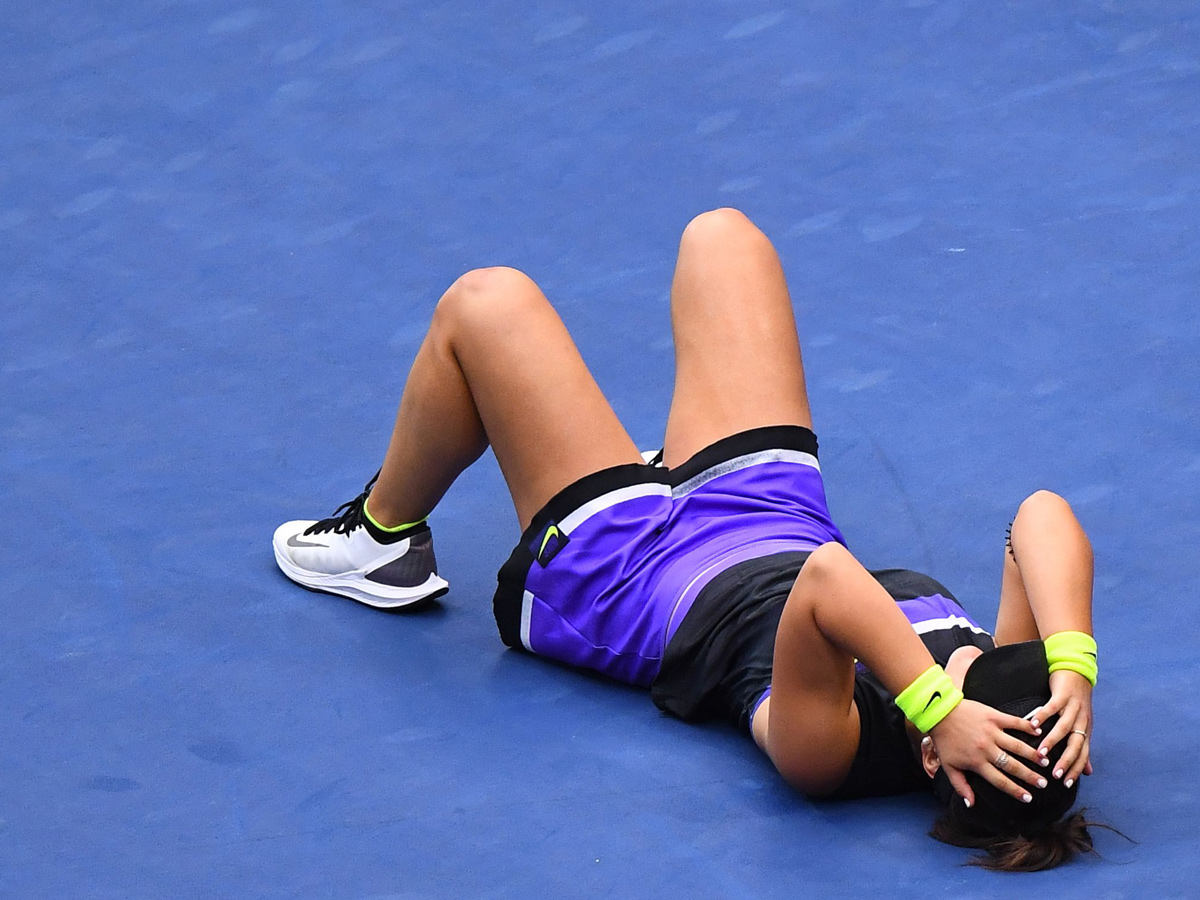 Bianca Andreescu Celebrates in US Open Win Photo Gallery - Sakshi12